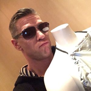 Meet your Posher, Caleb